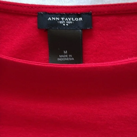 Ann Taylor Perfect Red Peplum Top Knit Pullover Fitted Stretch 3/4 Sleeve Sz M - Picture 7 of 12